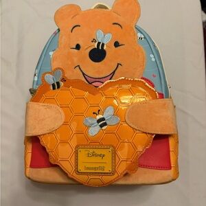 Disney Loungefly Winnie the Pooh Bee Heart Mini Backpack